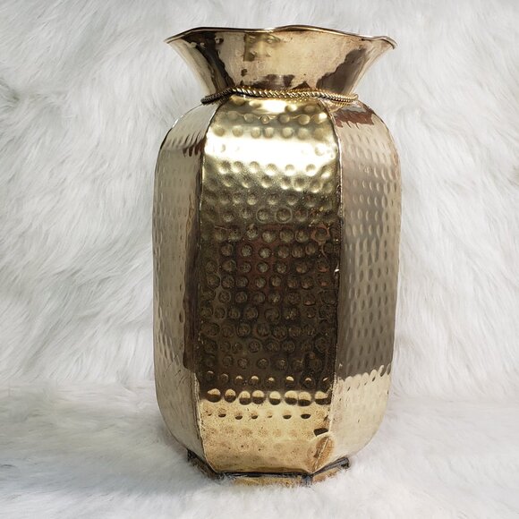 1990's Vintage MCM Decor Handmade India Hammered Rope Brass Urn Style Vase - Picture 14 of 16